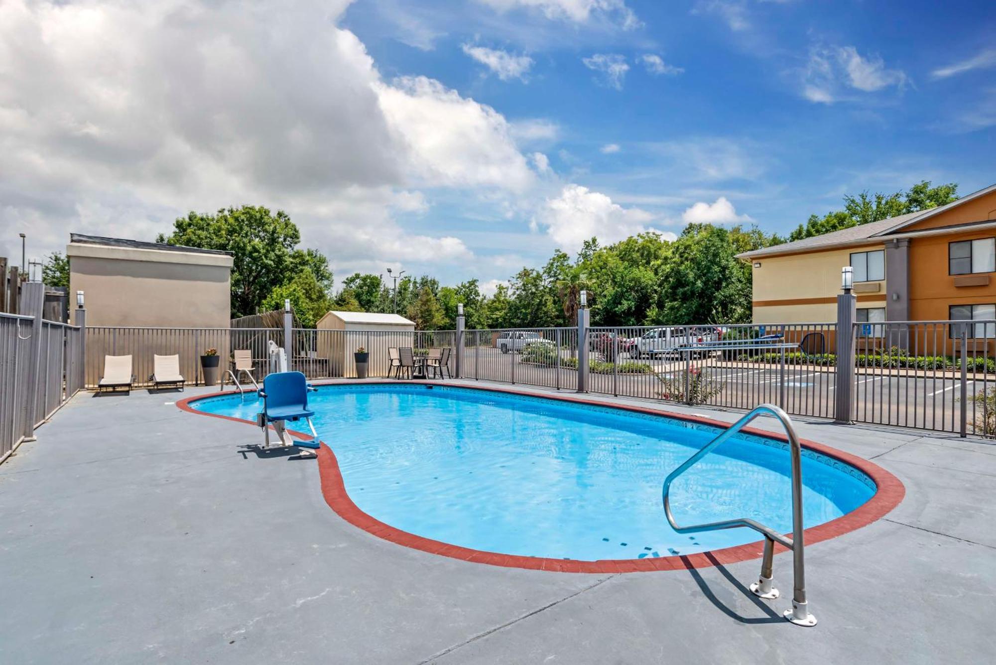 Best Western Canton Inn Exterior foto
